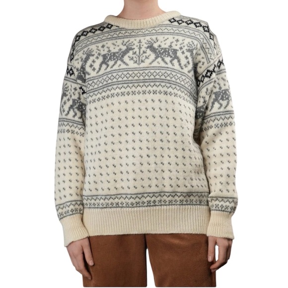 Vintage Dale of Norway Wool Sweater • 38/S - Picture 1 of 3